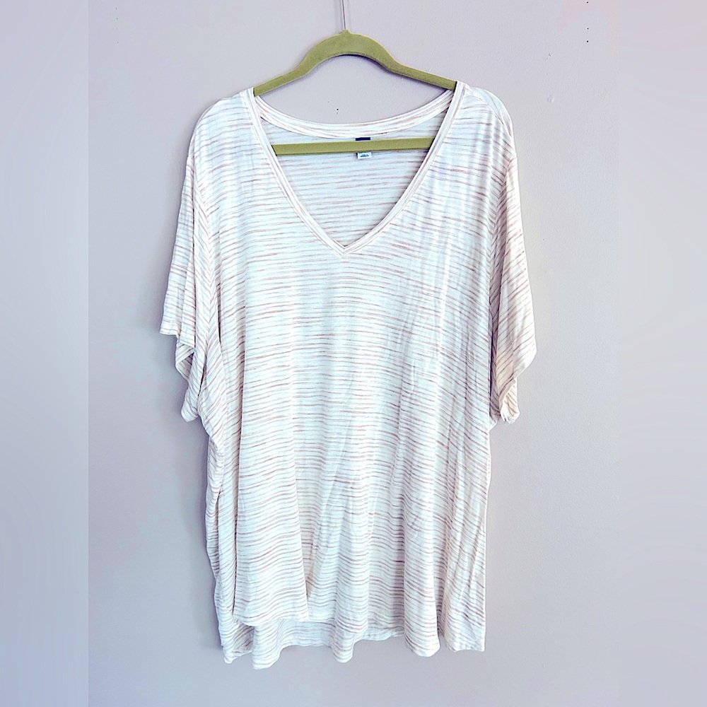 Old Navy plus size luxe tee